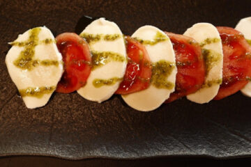 Mozeralla Caprese